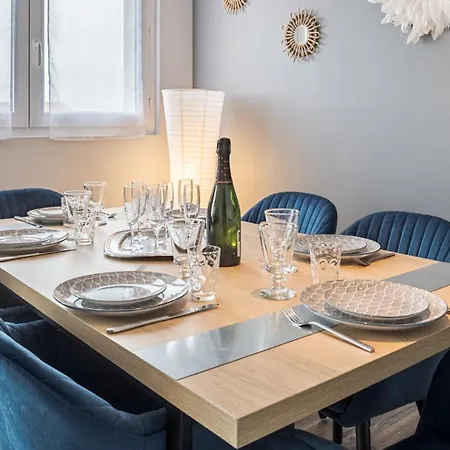 Le Balcon Troyen - Proche Hypercentre - 4 Pers. Apartment