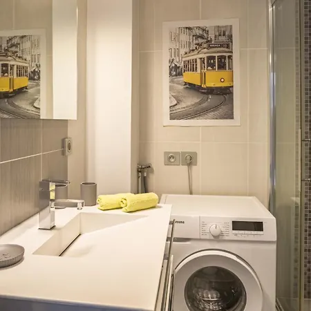 Apartment Le Balcon Troyen - Proche Hypercentre - 4 Pers. *