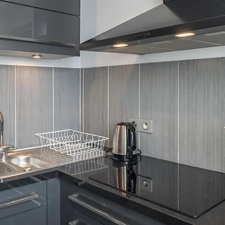 Le Balcon Troyen - Proche Hypercentre - 4 Pers. Apartamento *